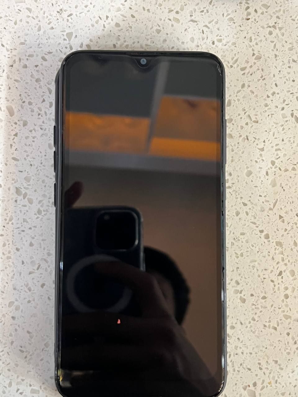 Redmi 8 chotkiy holatda