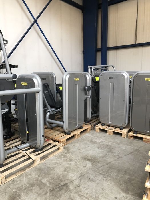 Depozit aparate fitness technogym