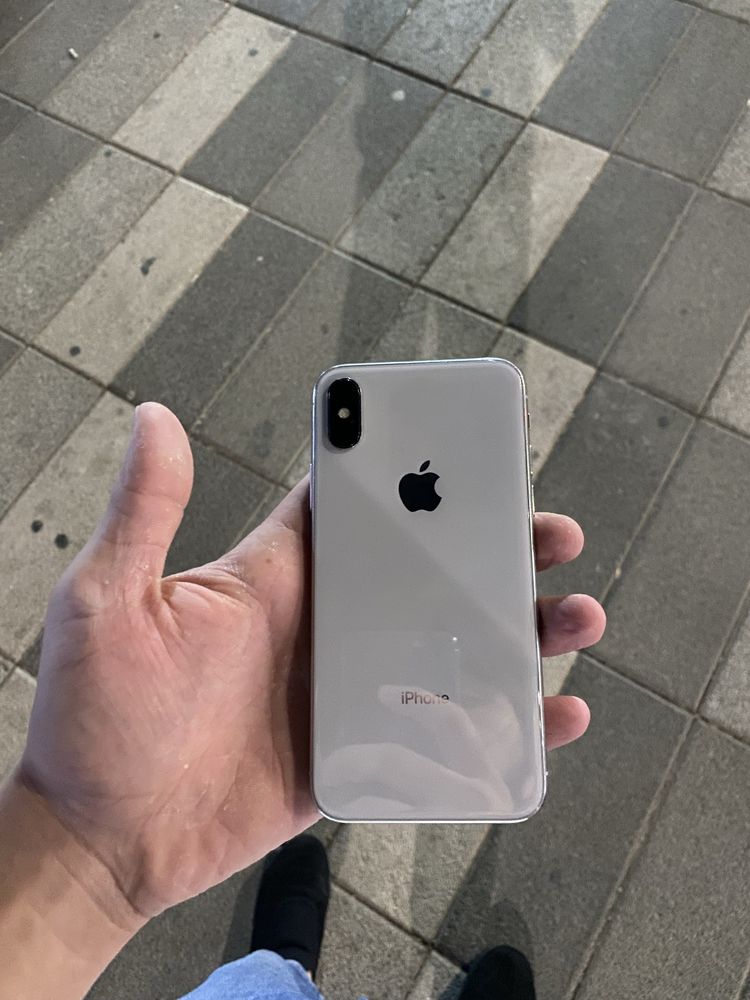 Iphone x sotiladi idyal
