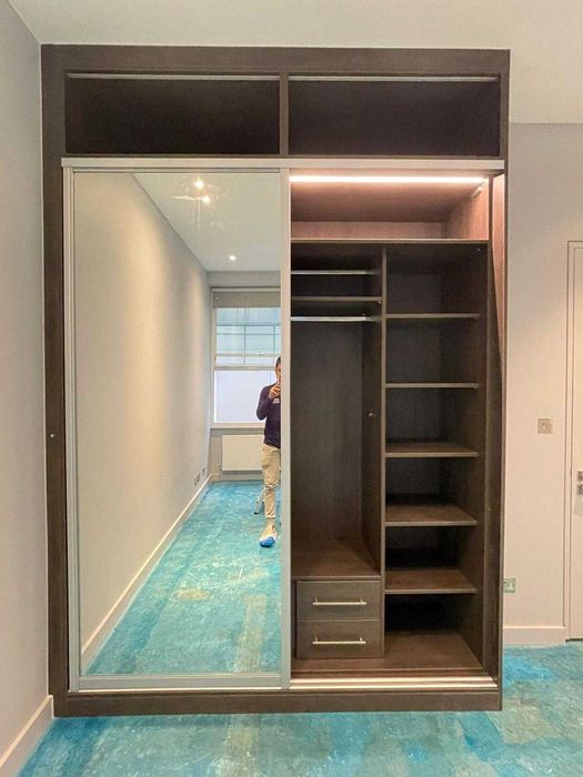 Mobila la comanda ca de la Ikea