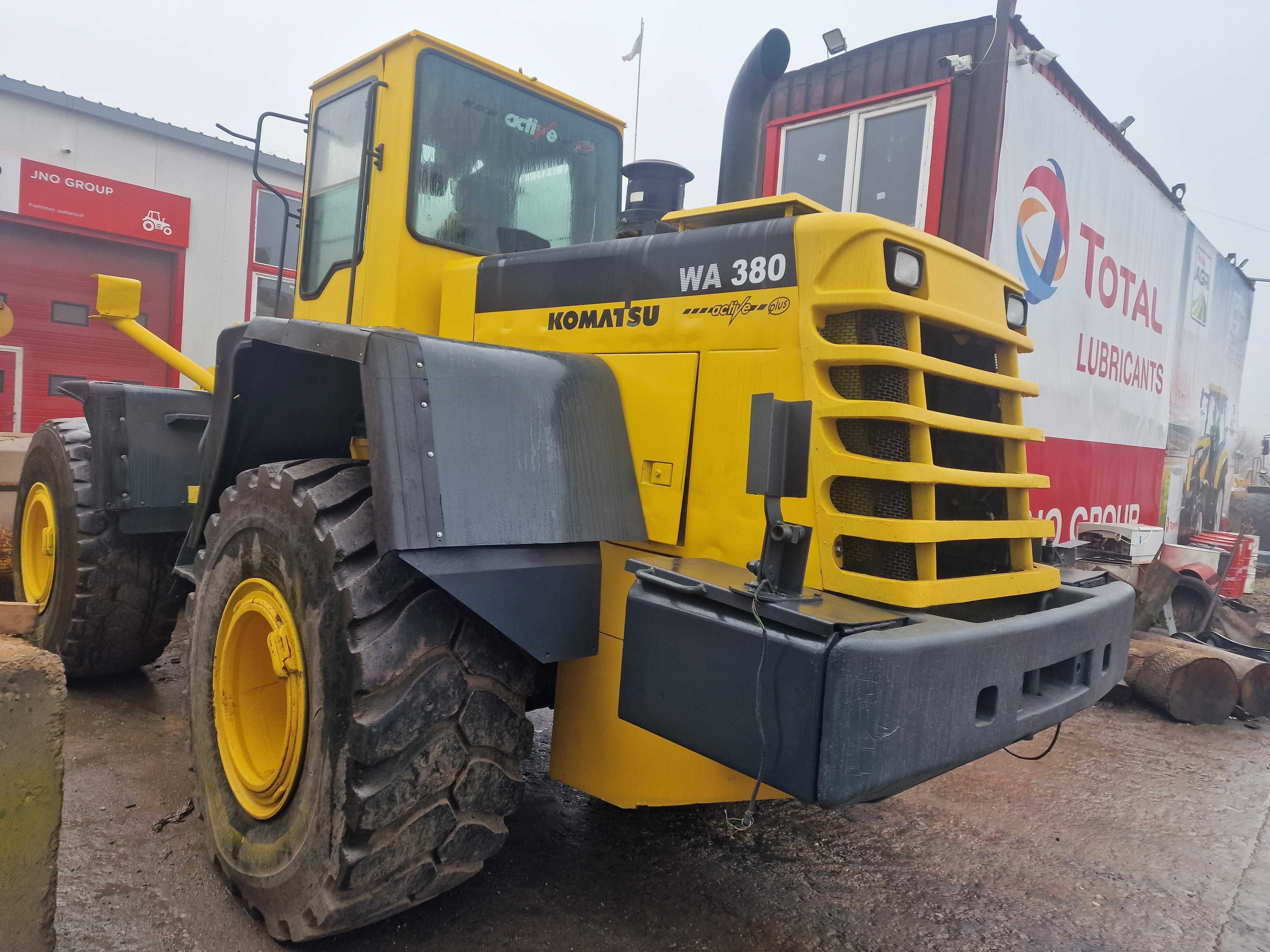 Incarcator frontal vola KOMATSU WA380