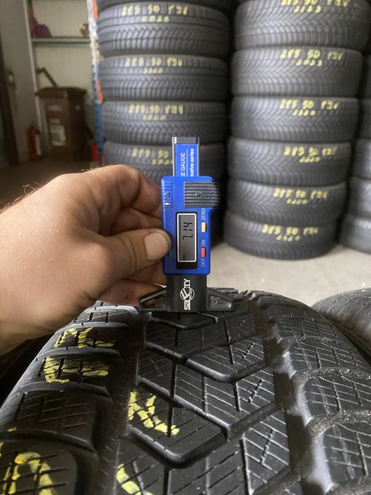 Anvelope iarna 215/65/17 Pirelli Scorpion Winter 215 65 17 R17