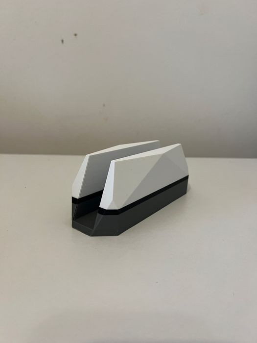 Suport Vertical Laptop Printat 3D