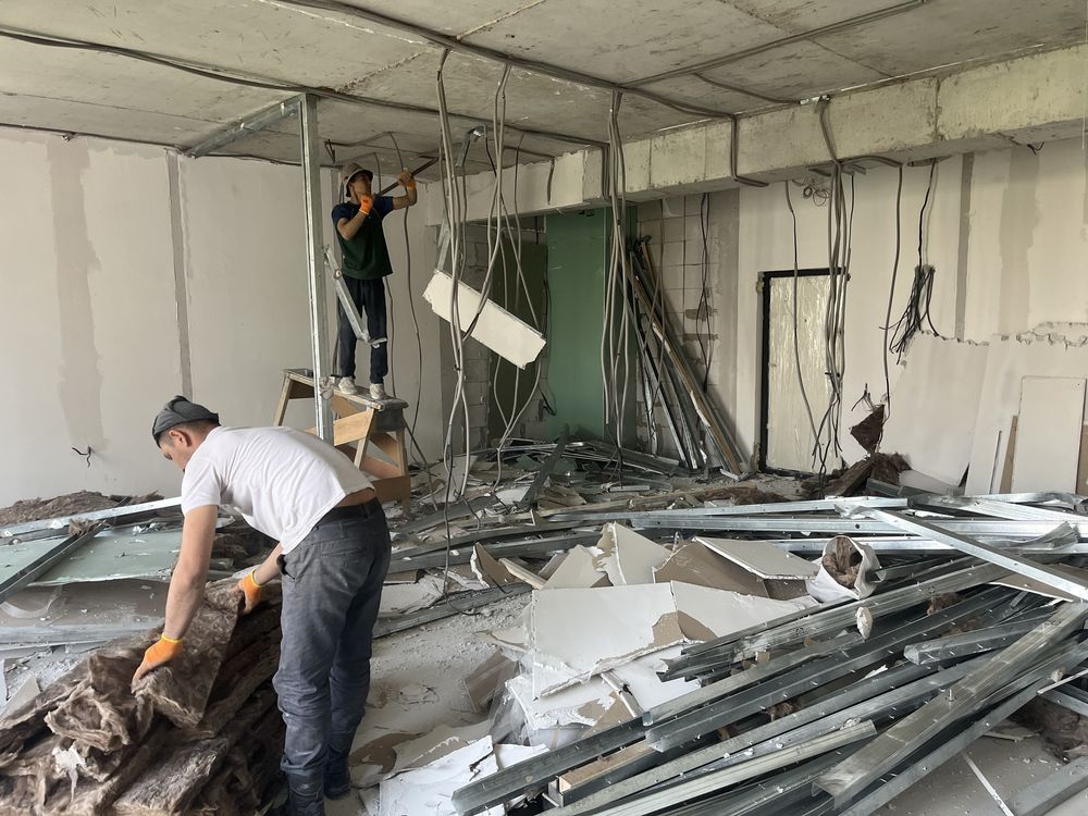 Демонтаж квартир офисов домов
