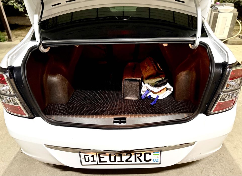 Кобальт мид Найт 2025