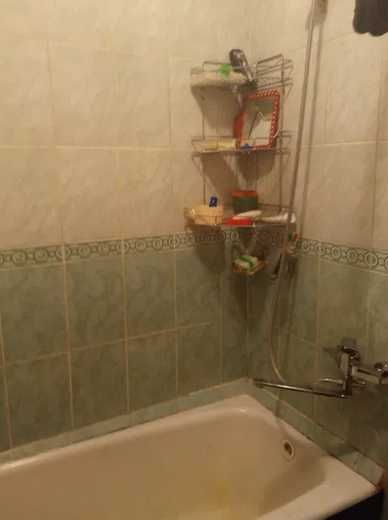 Продается 2х комн 3 эт 4эт дом кирпич 2х6 ор-р Жуковского