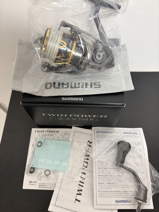 Shimano twin power c2000shg