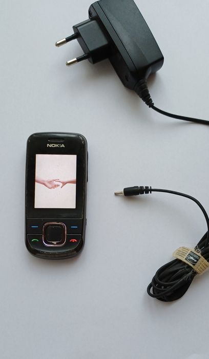 Nokia 3600s cu incarcator