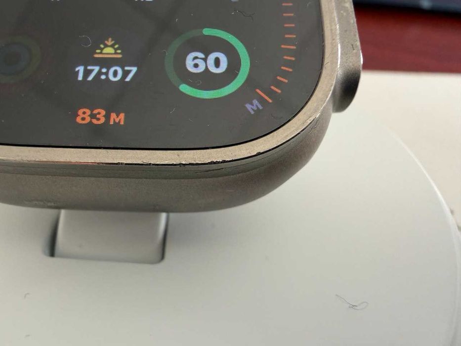 Apple Watch Ultra - Titanium, Baterie 90%, Cutie Originală + Accesorii