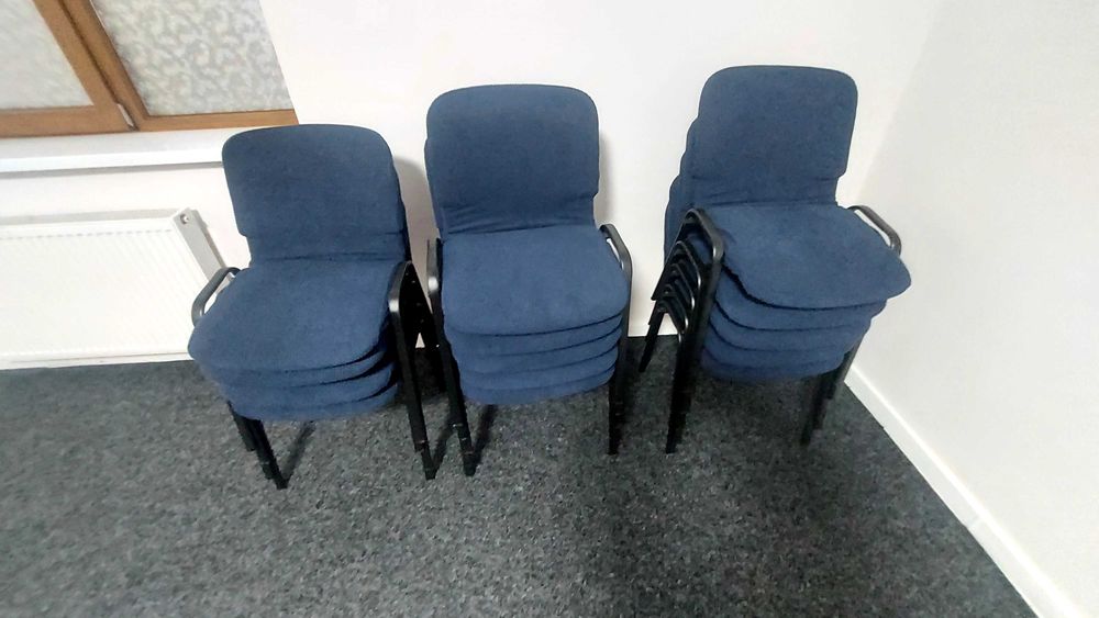Vand set scaune de conferinta 39 bucati