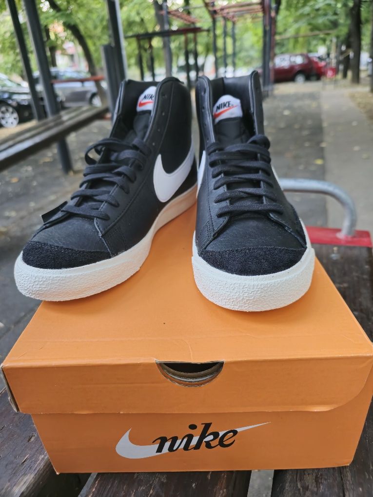 Nike Blazer High