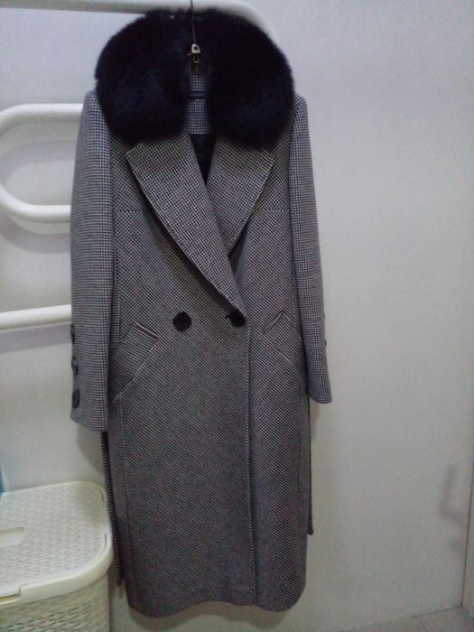 Продам пальто, новое, кашемир.
