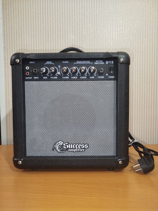 Комбоусилитель  Success G-15