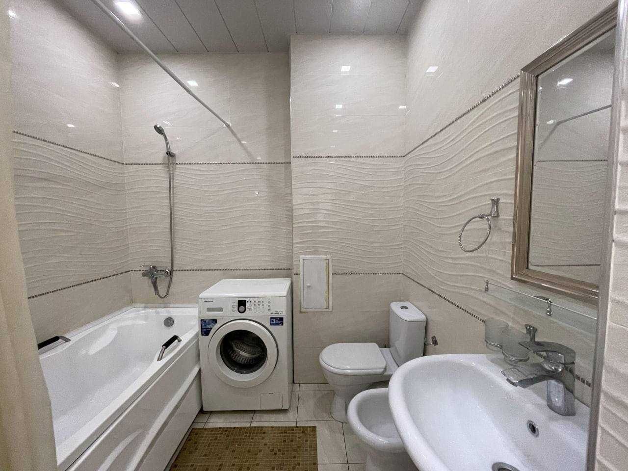 Новостройка ориентир метро БИЙ, 4 комнаты 110м2 с ремонтом