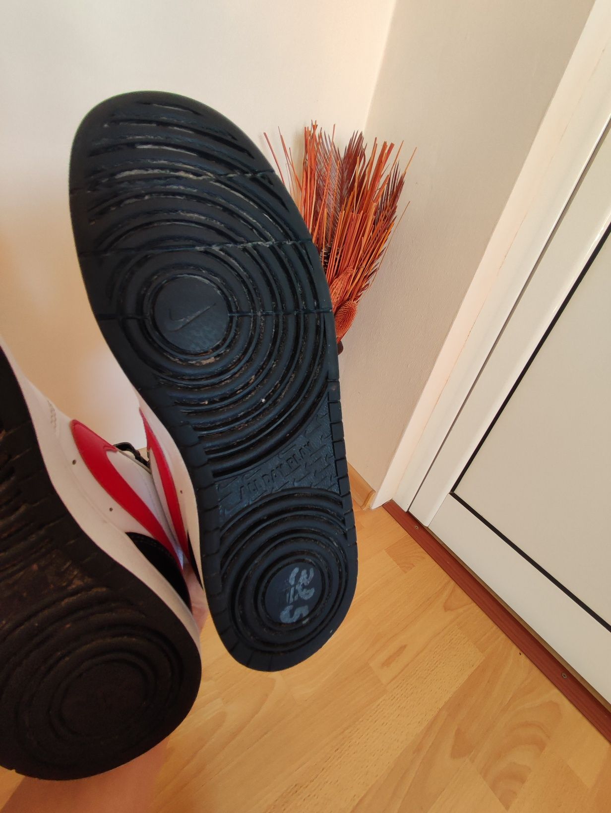 Маратонки Adidas uk 5.5 eur 38.5