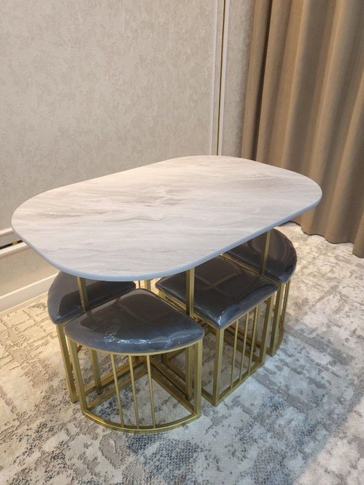 Stul Stol oshxona uchun tayyori bor