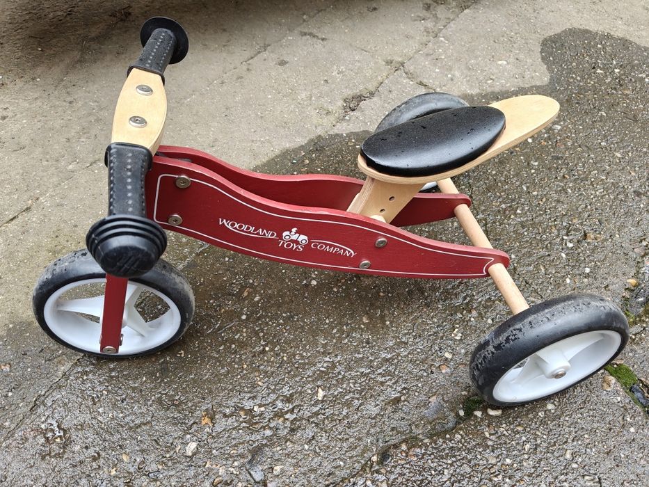 Bicicleta echilibru