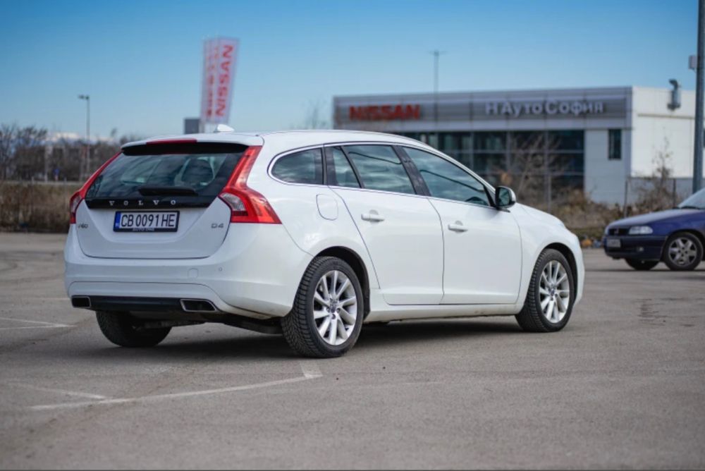 Volvo v60 D4 181 к.с.