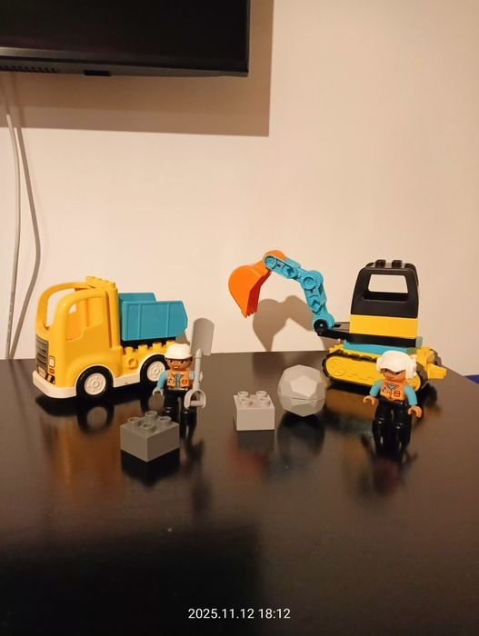 Lego Duplo Camion si excavator