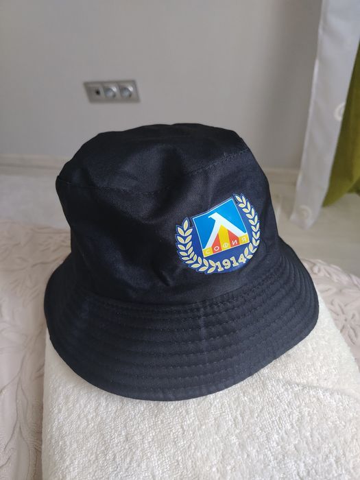 Тениски Левски Бартер