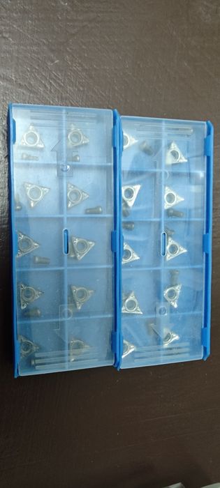 Резец для проточки опорных диск