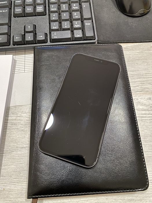 Iphone 11 64GB (гарантия)