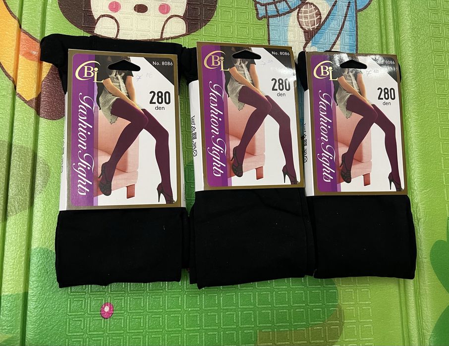 Дамски и мъжки чорапи, меки и топли.