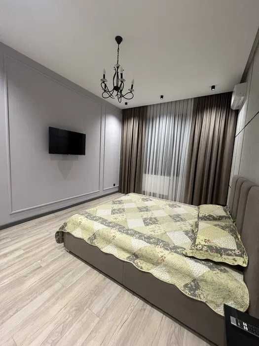 R5 Сдается квартира в Мирзо-Улугбекском р-не 2/2/5 ор-р Эко Базар!