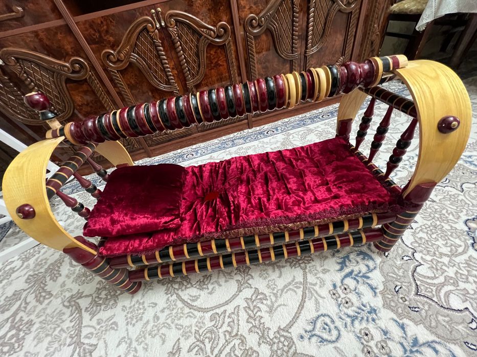 Бешик кроватка детская