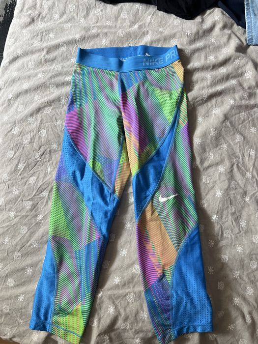 Дамска рокля “Nikole Coloection”.