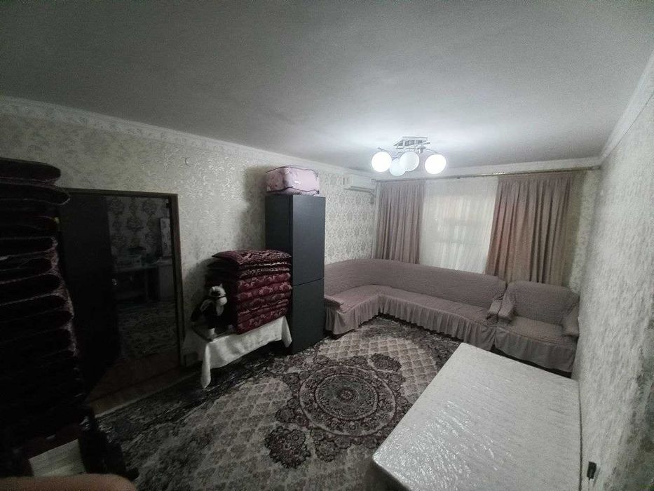 Саларда 2-3 хона килинган квартира сотилади