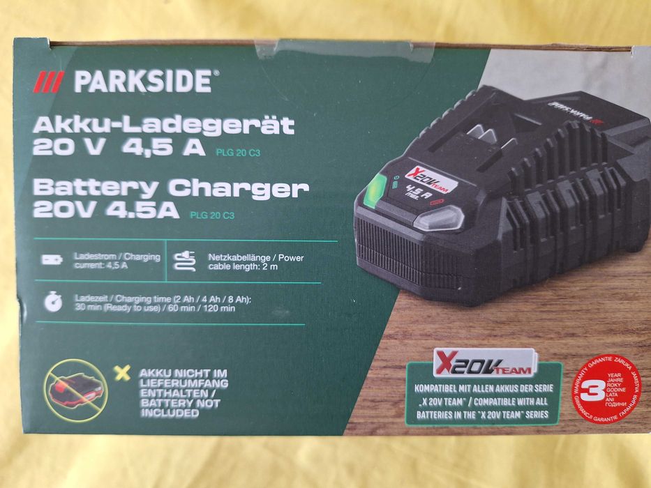 Incarcator pentru baterii Parkside de 4,5 A, 20V, model PLG 20 C3