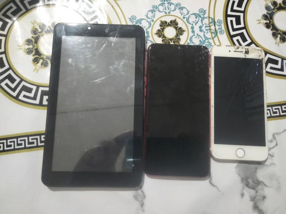 Продам телефоны и планшет