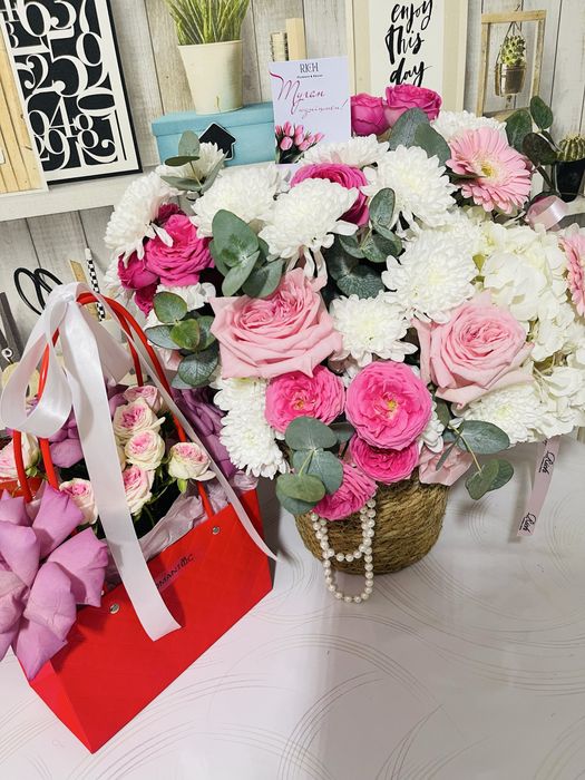 Цветы букет корзиночка