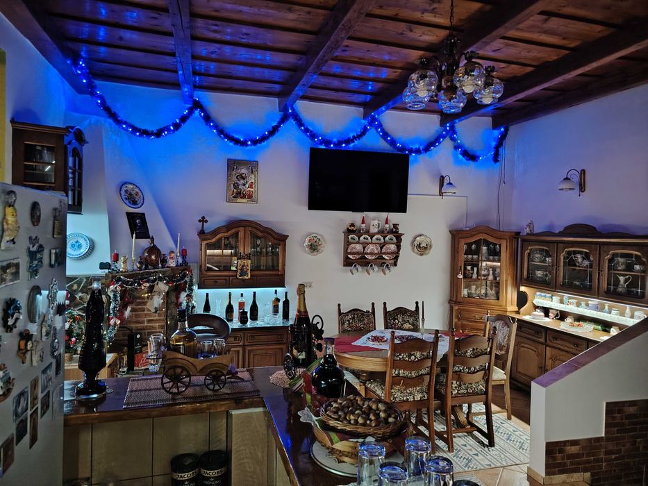 Casa la tara jud. Arad