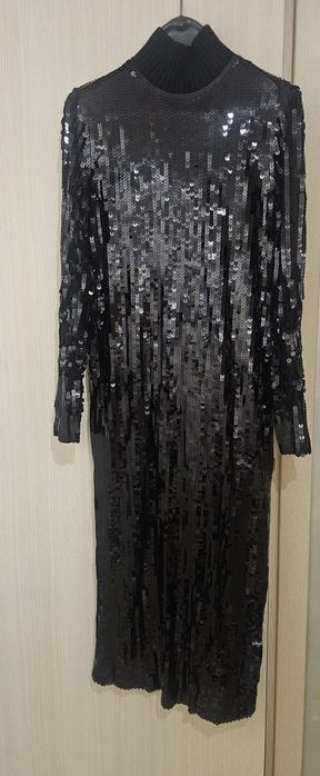 Вечерна рокля пайети