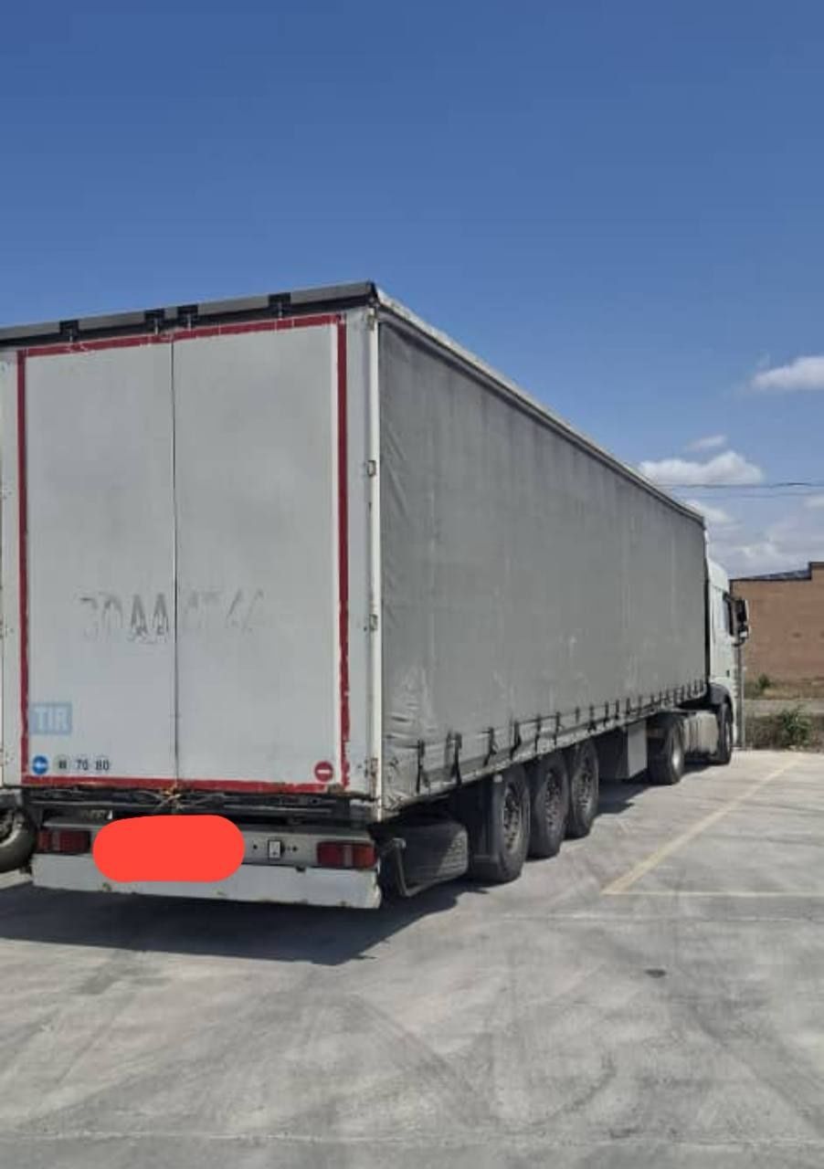 DAF XF EURO 6 +KRONE прицеп cотилади
 Йили: 2013 прицеп 2007