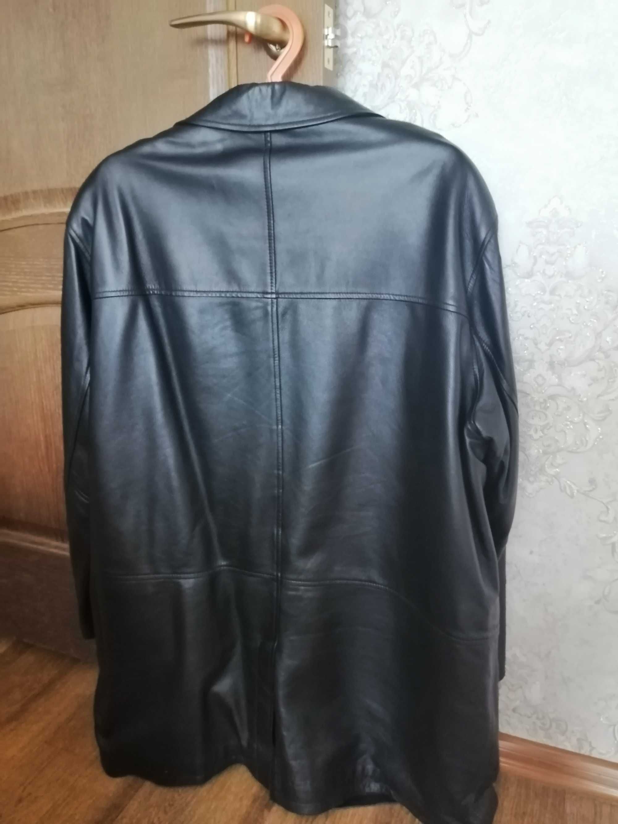 Продам кожаную куртку