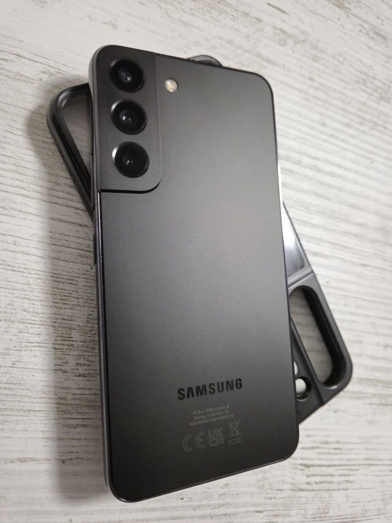 Samsung s22 Phantom Black