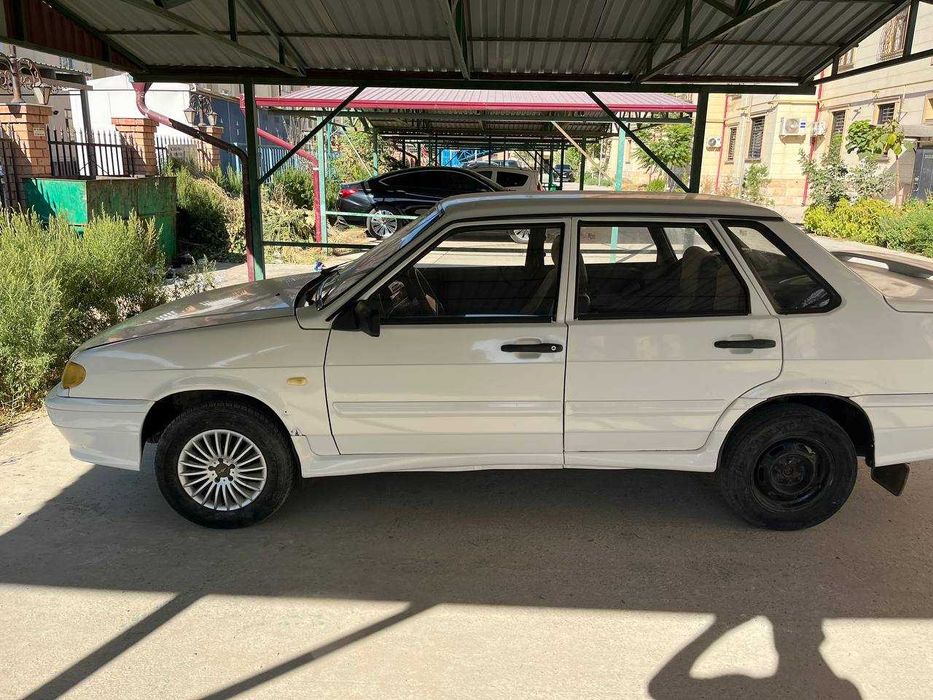 СРОЧНО Продается машина Лада самара 2115!