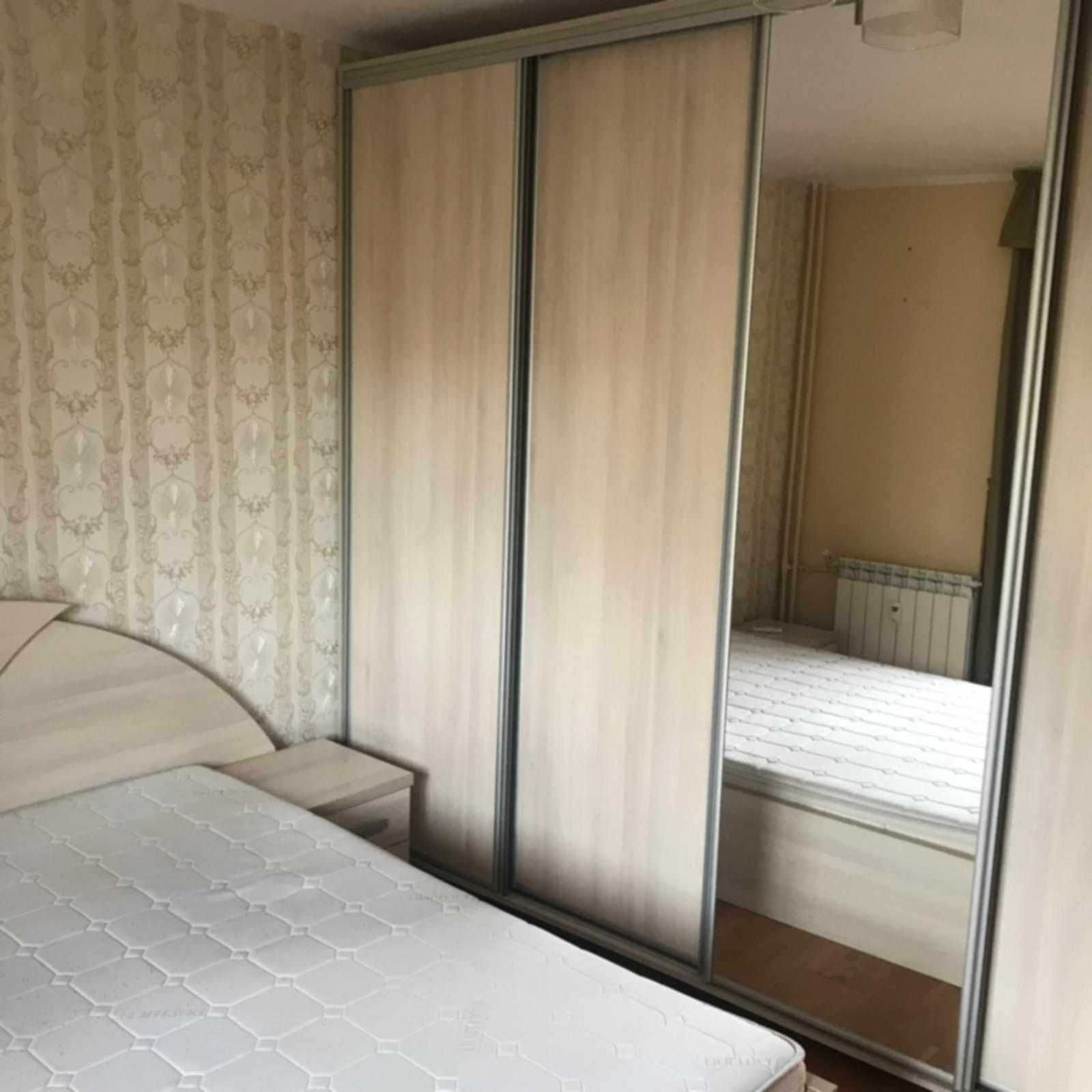 Apartament 3 camere, 80 mp, decomandat, loc parcare inclus