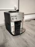 Aparat de cafea DeLonghi
