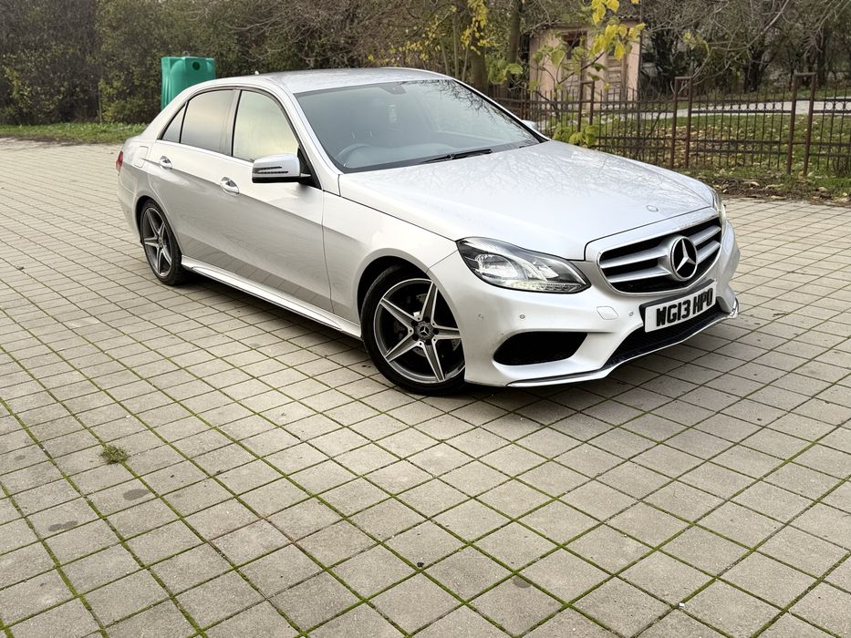 Mercedes-Benz E-klasse  E300 Bluetec Hybrid  volan dreapta uk