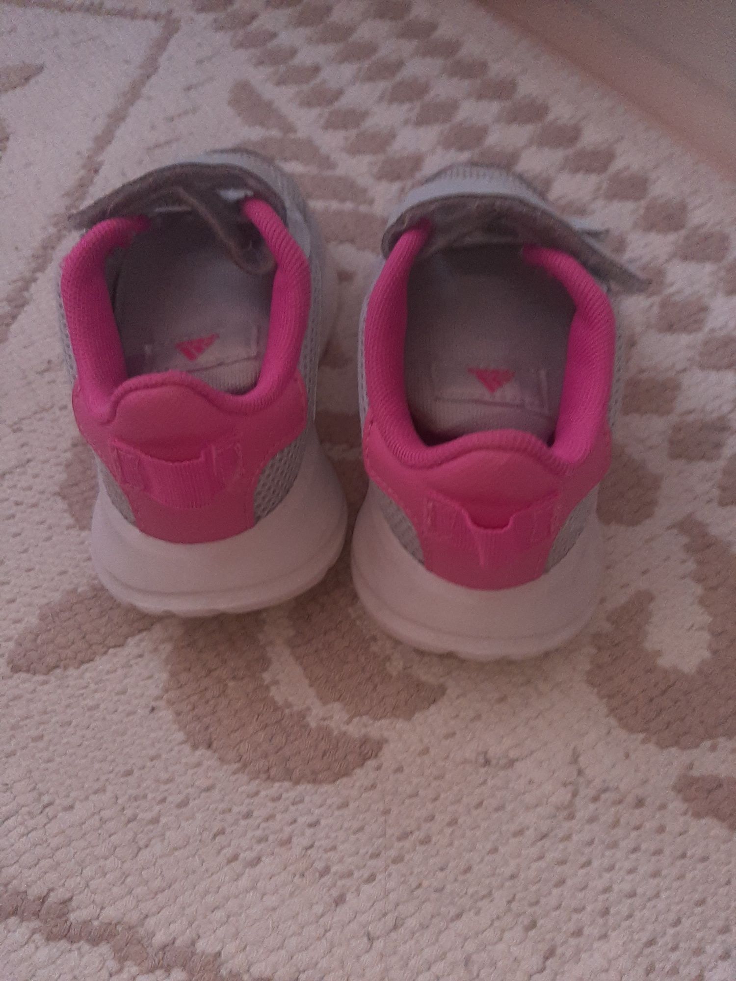 Маратонки Adidas