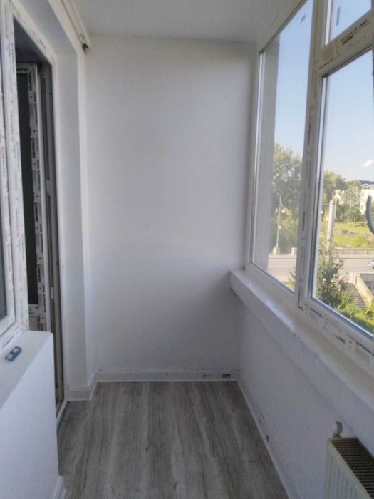 Garsoniera in Onesti,  etaj 3, renovata nou, zona centrala