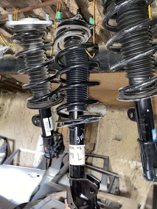 Амортизатор Хавал М6 Haval M6 передние левое правое