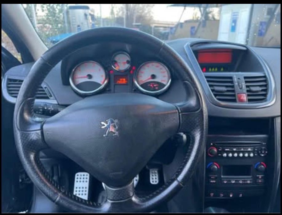 Peugeot 207RC 1.6 turbo 150cp