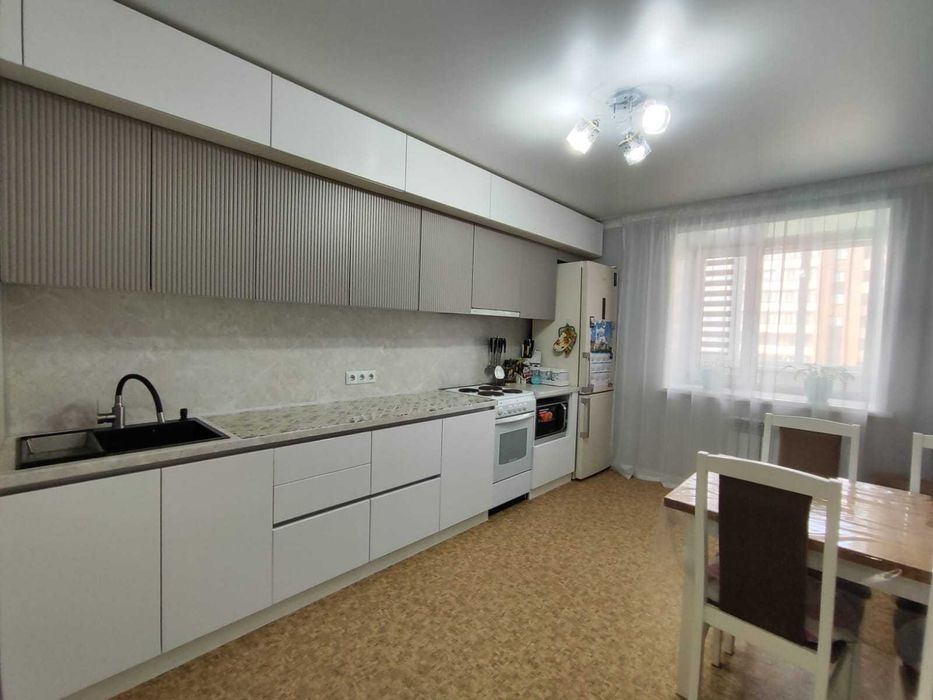 3 комнатная квартира , район Жас Оркен
