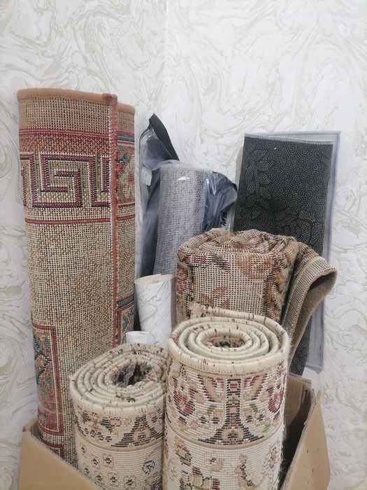 Продам 3 дорожки и ковёр дешево