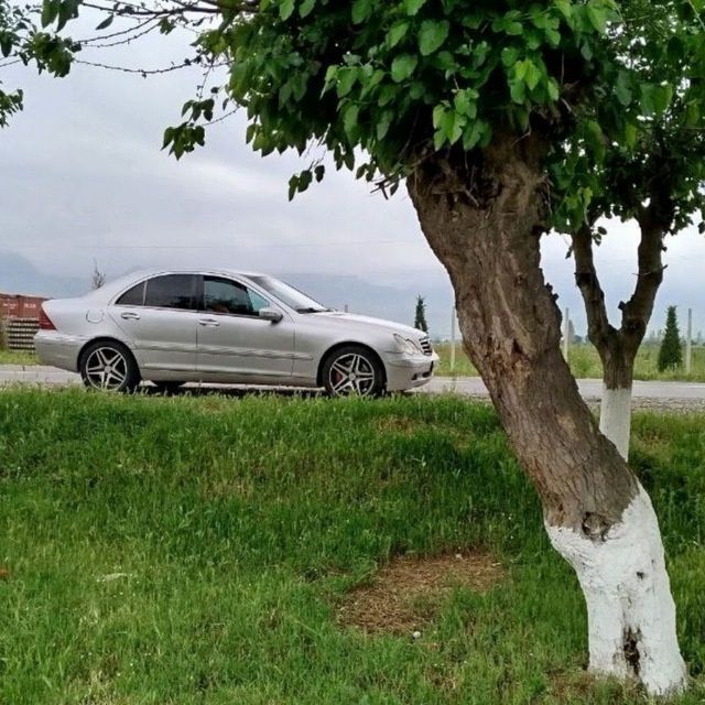 Mercedes-benz w203 2.0 kompressor.2001 yil.mator peregon quyilgan.